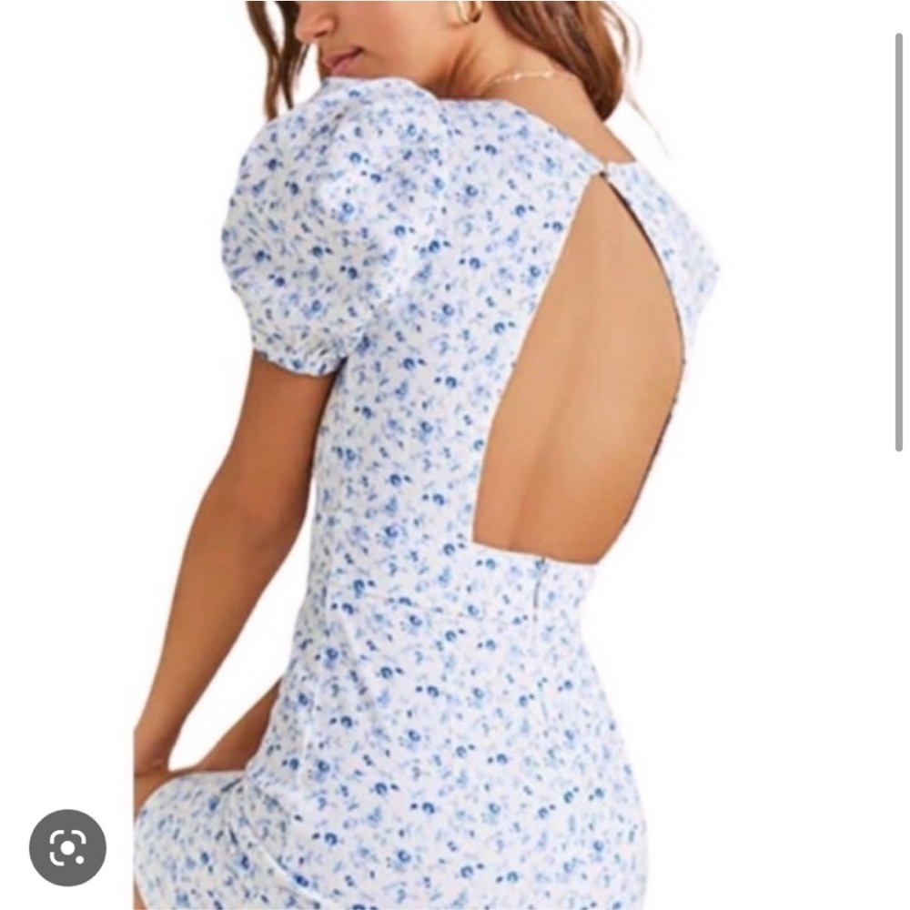 Forever 21 White and Blue Floral Cotton Puff Sleeve Dress - Picture 2 of 13